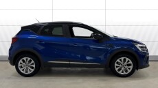 Renault Captur 1.3 TCE 140 Iconic 5dr EDC Petrol Hatchback